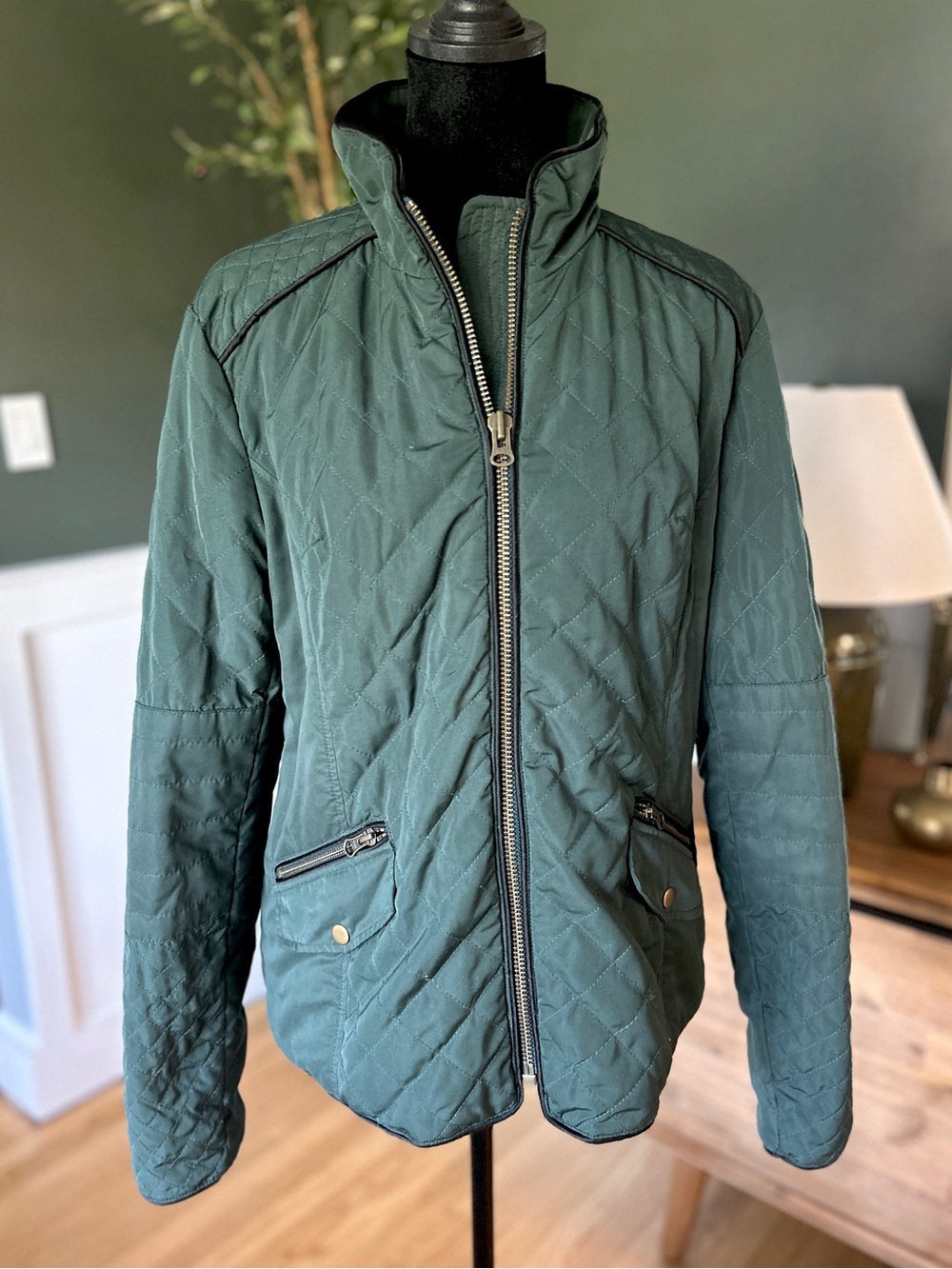 KUT from the Kloth Beatrice Quilted Jacket, EUC